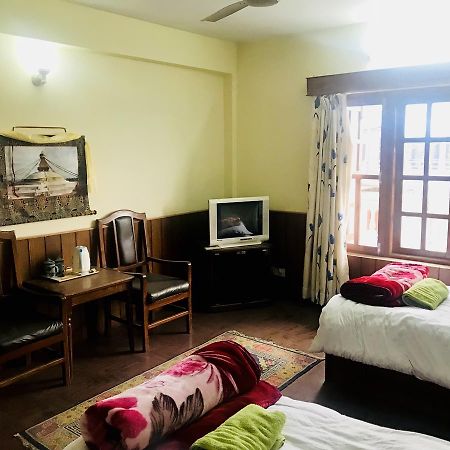 Dungkar Guest House Kathmandu Exteriör bild